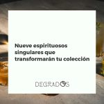 Colección de nueve botellas de espirituosos singulares y exclusivos dispuestas elegantemente en una estantería de madera oscura